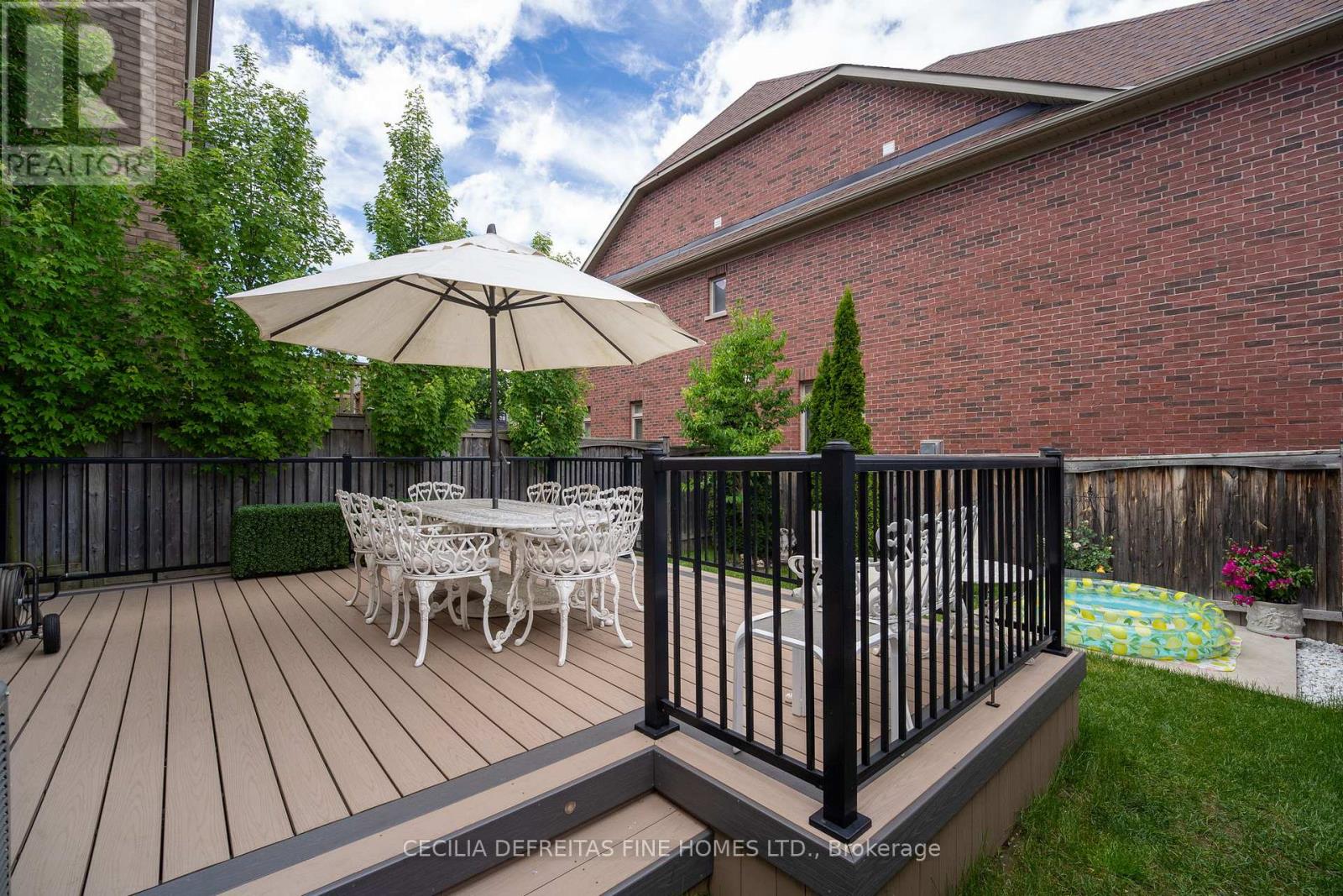 109 ALEX CAMPBELL CRESCENT - 49