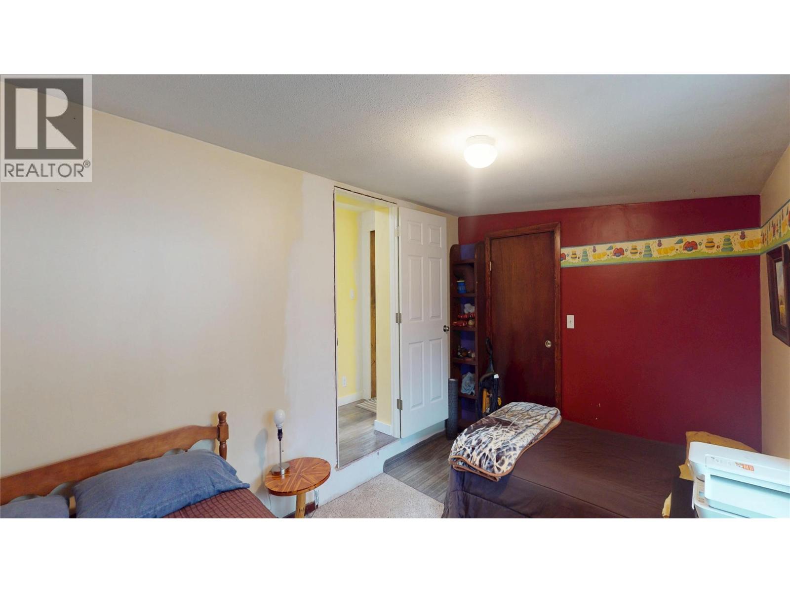 4746 Burns Avenue - 16