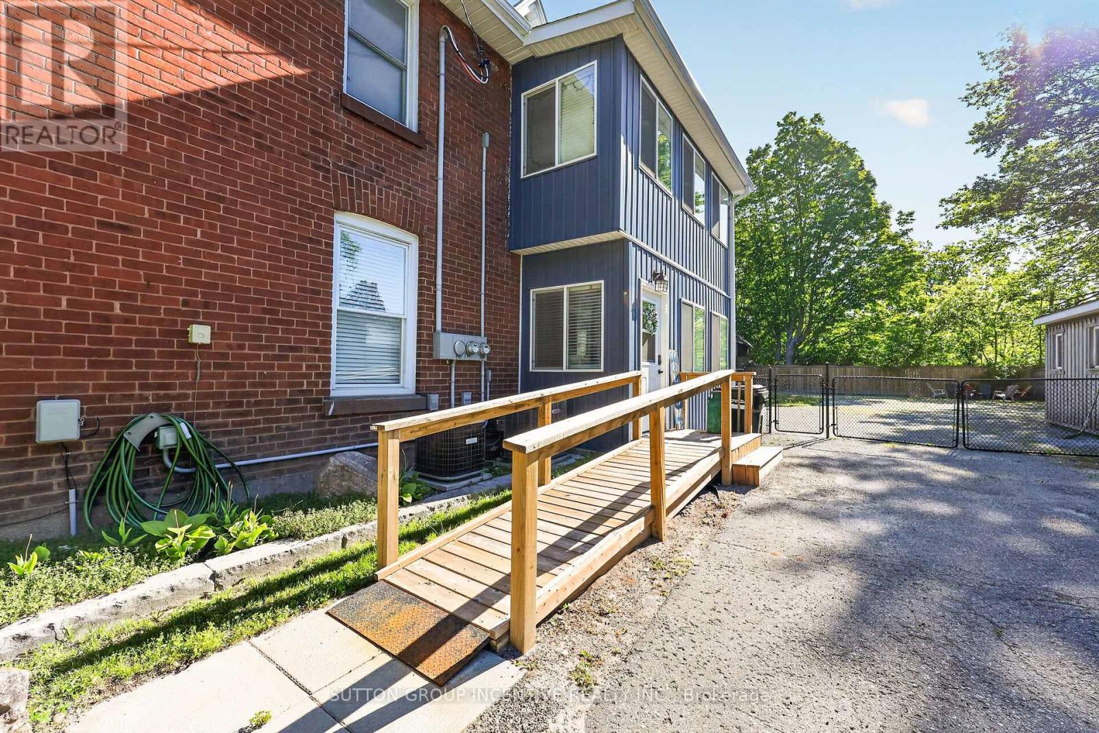 48 ALFRED STREET - 10