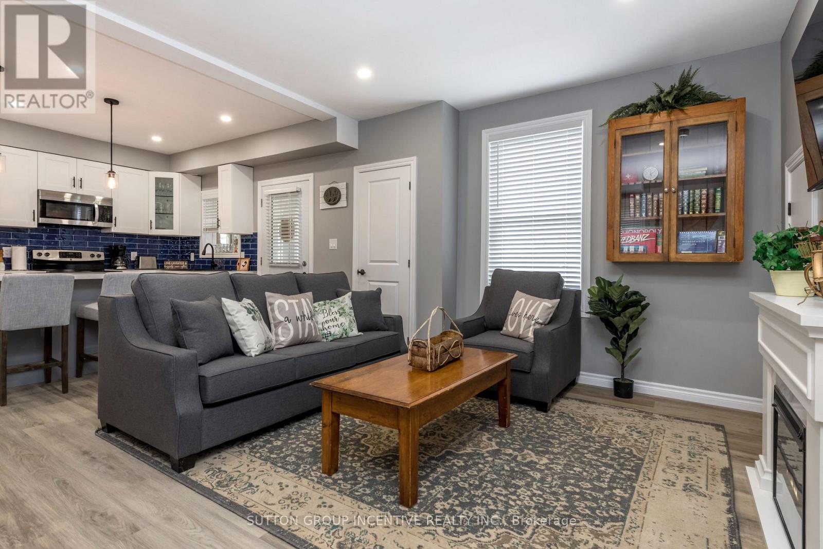 48 ALFRED STREET - 14