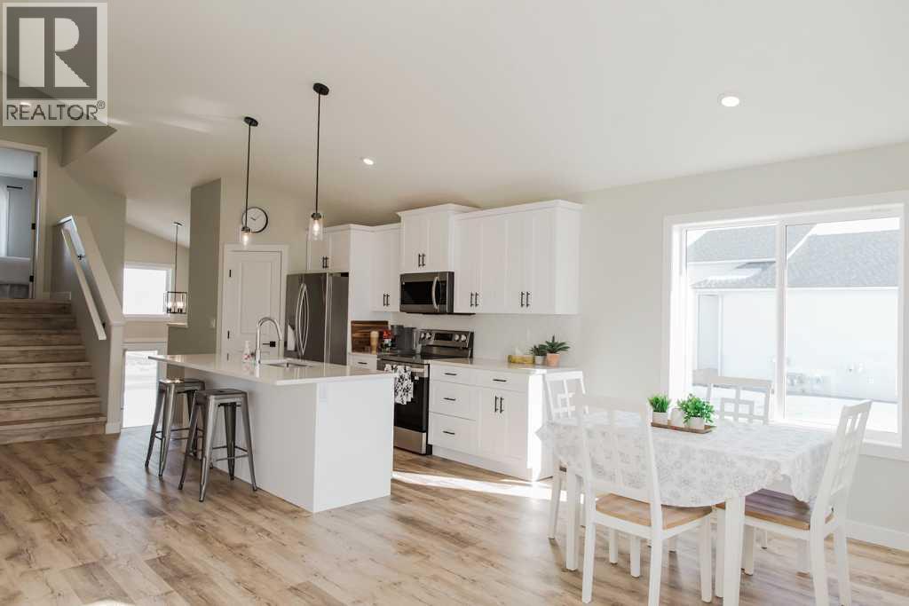 9541 114 Avenue - 5