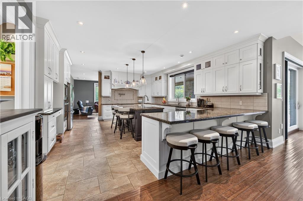 4580 CHERRY Avenue - 12