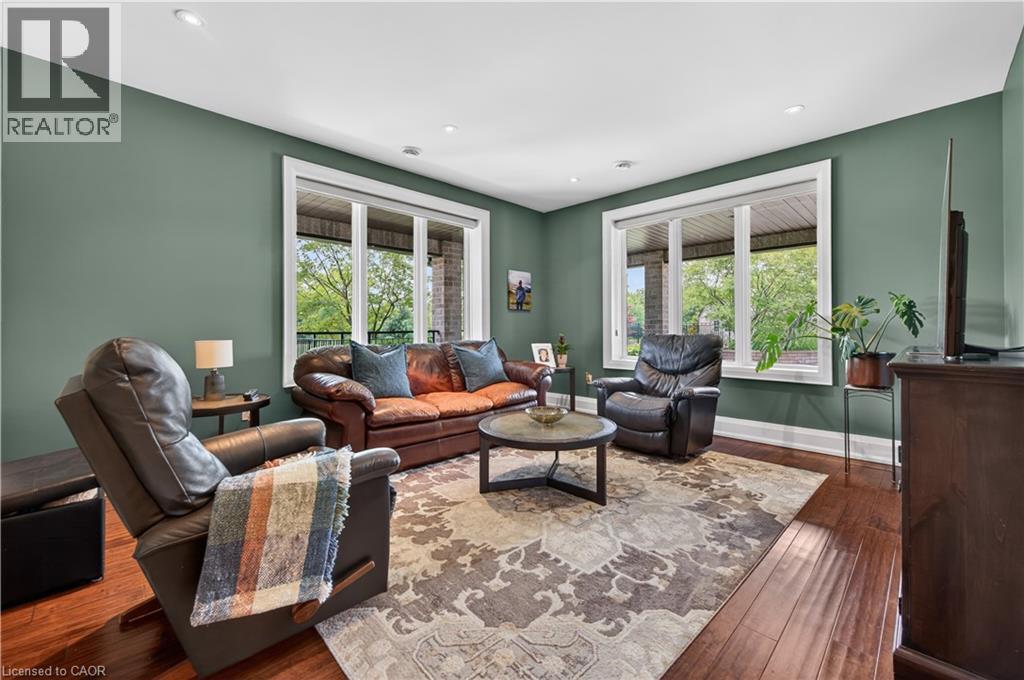 4580 CHERRY Avenue - 18