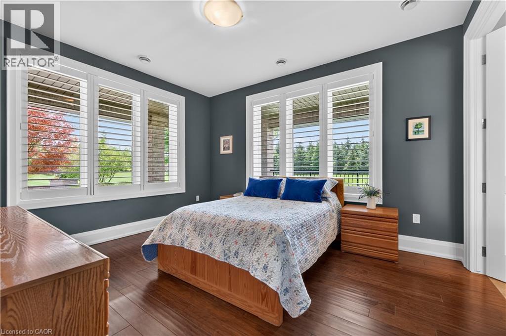 4580 CHERRY Avenue - 19