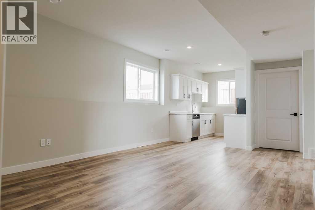 9541 114 Avenue — photo 33
