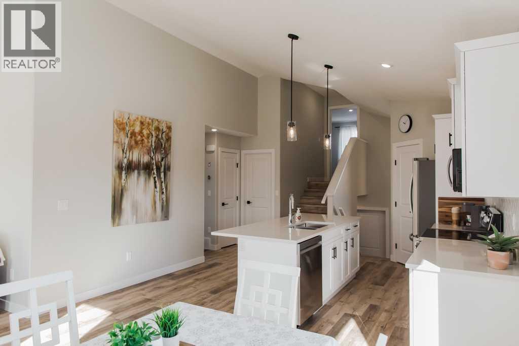 9541 114 Avenue - 11