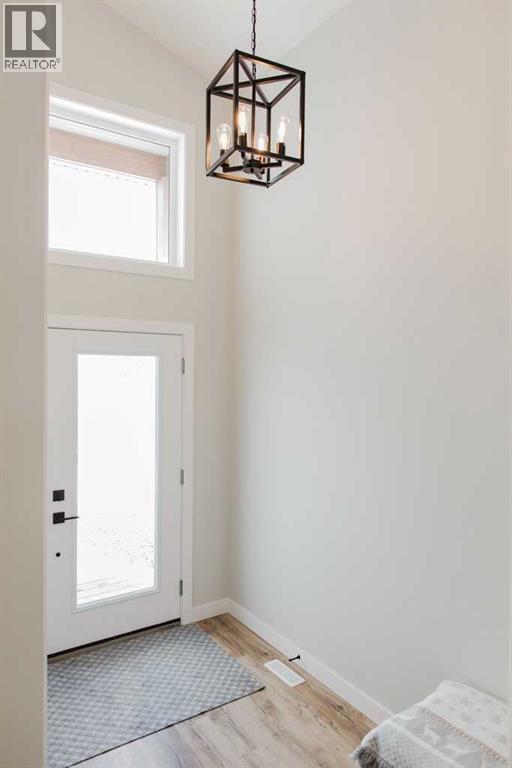 9541 114 Avenue - 8