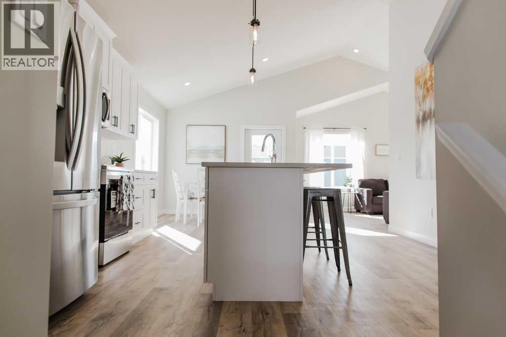 9541 114 Avenue - 7