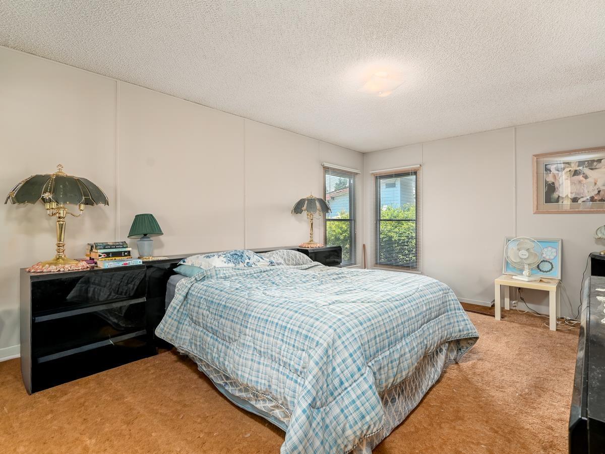 2 Bed, 2 Bath House for Sale in Surrey – 9 8670 156 STREET, Surrey – MLS# R3135892 - Image 15