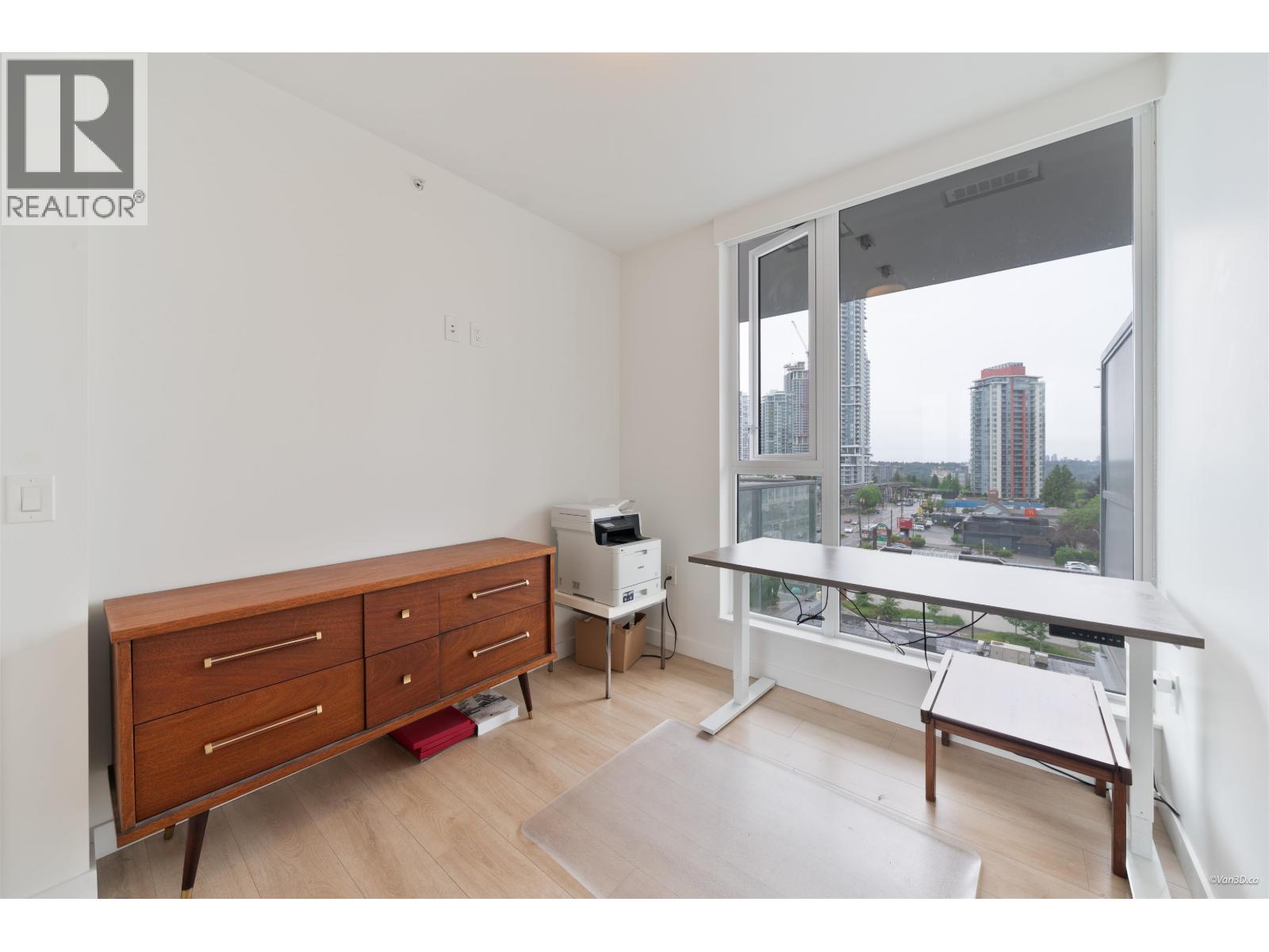 510 567 CLARKE ROAD, Coquitlam