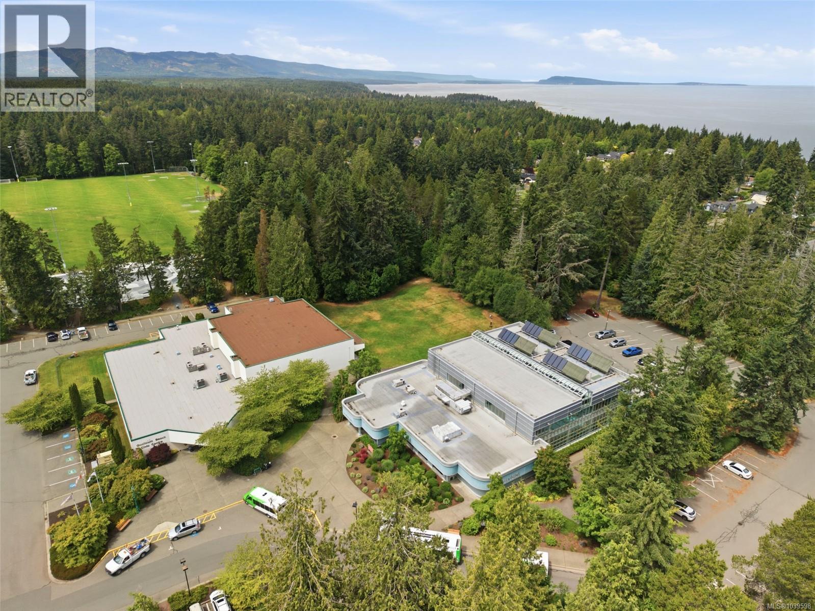 234 Fern Rd W - 73