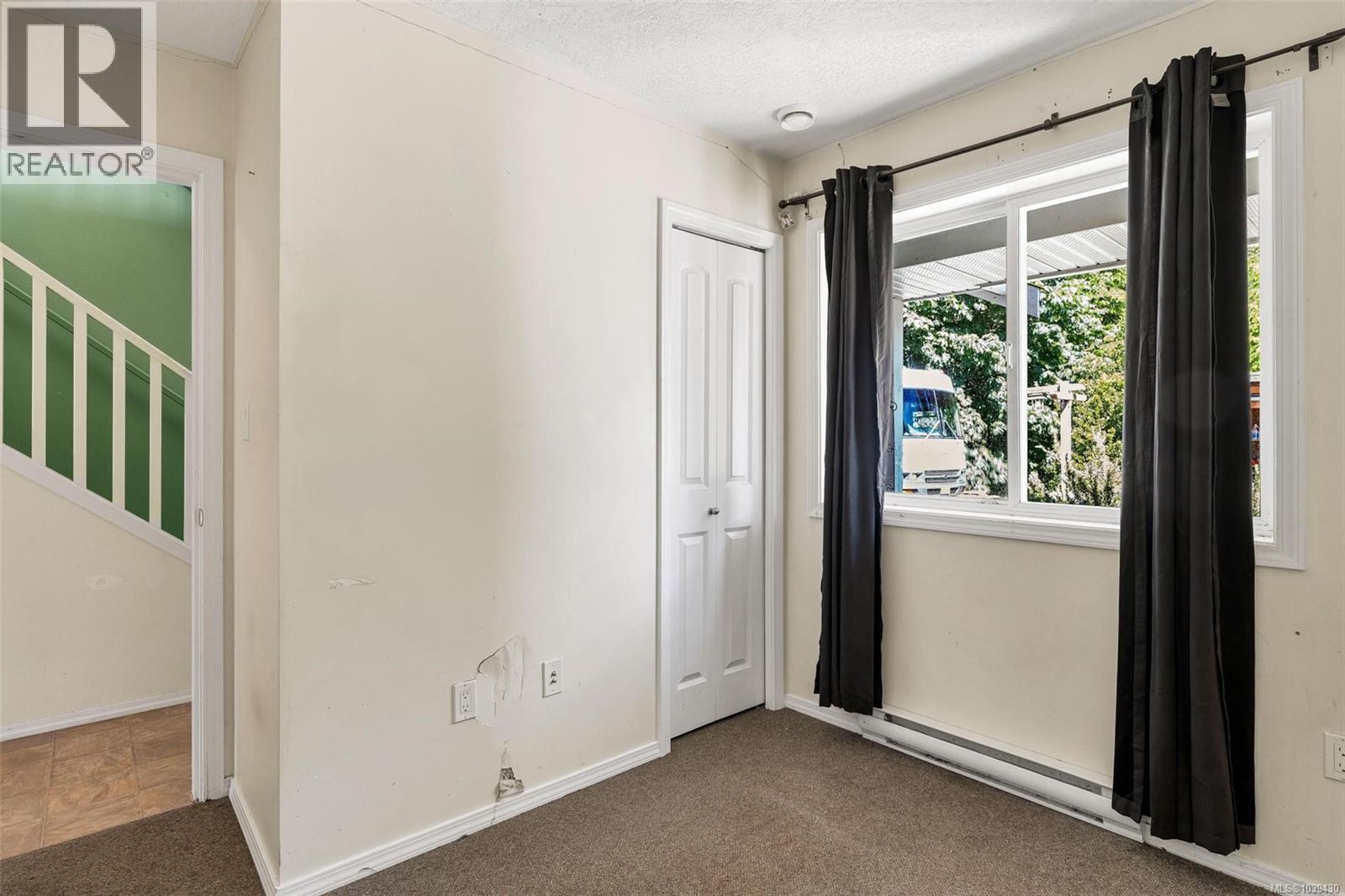 3036 Phillips Rd - 30