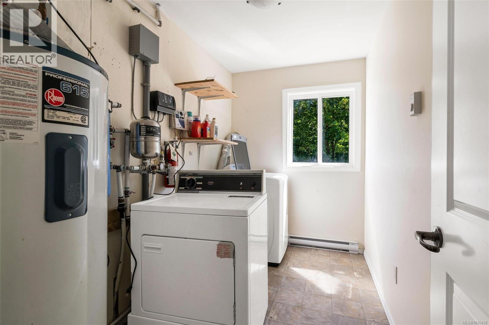 3036 Phillips Rd - 33