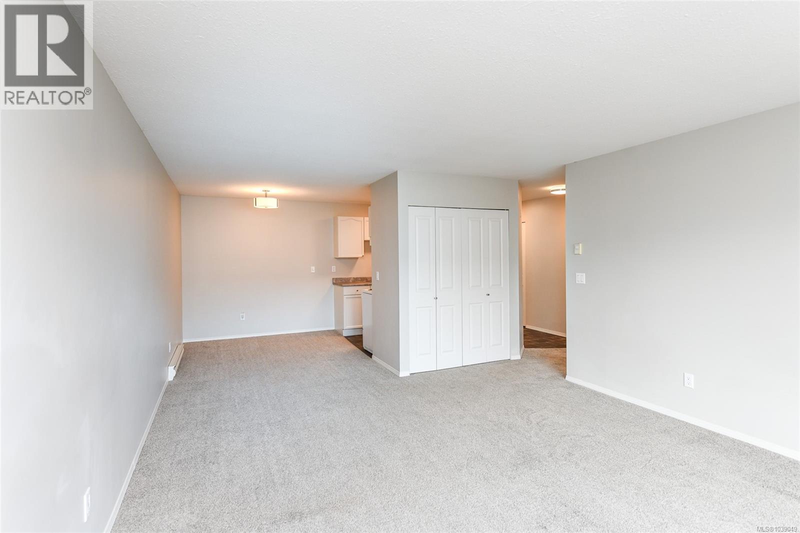 409 1045 Cumberland Rd, Courtenay