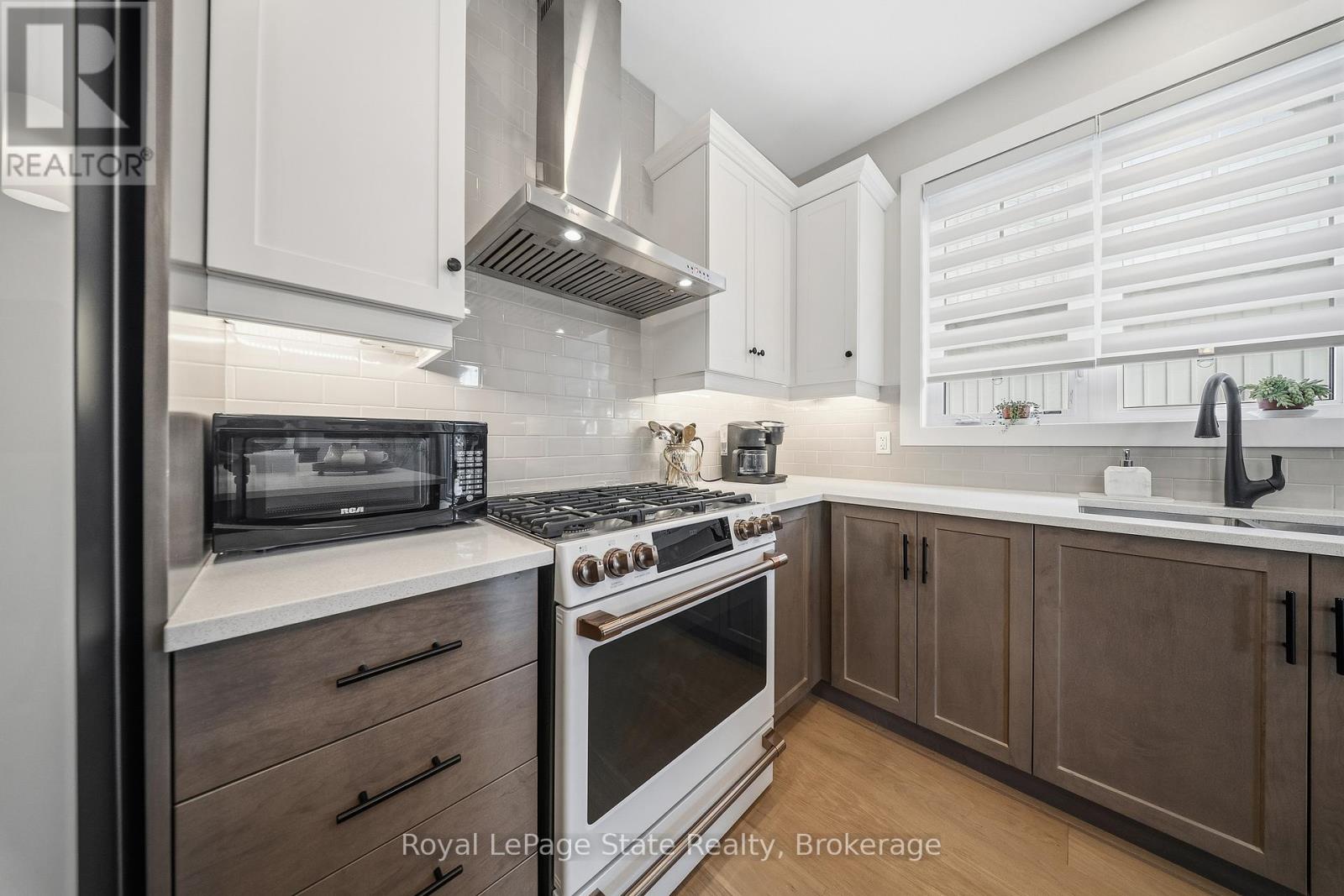 2815 RED MAPLE AVENUE - 13