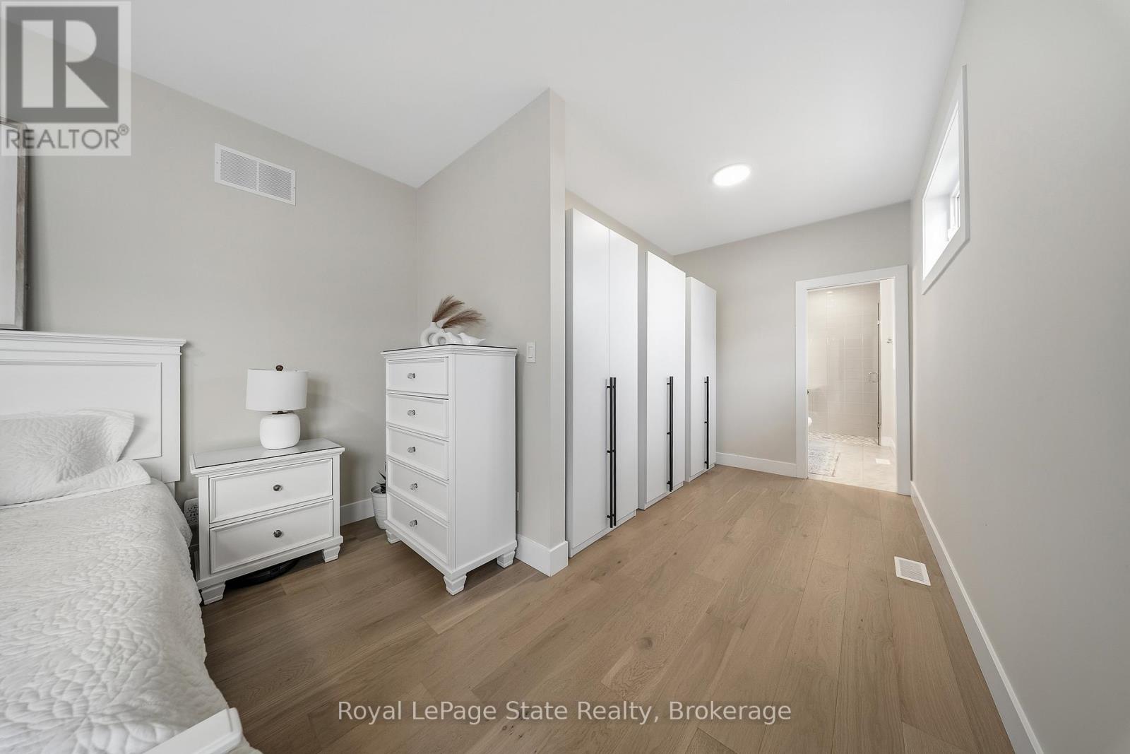 2815 RED MAPLE AVENUE - 19