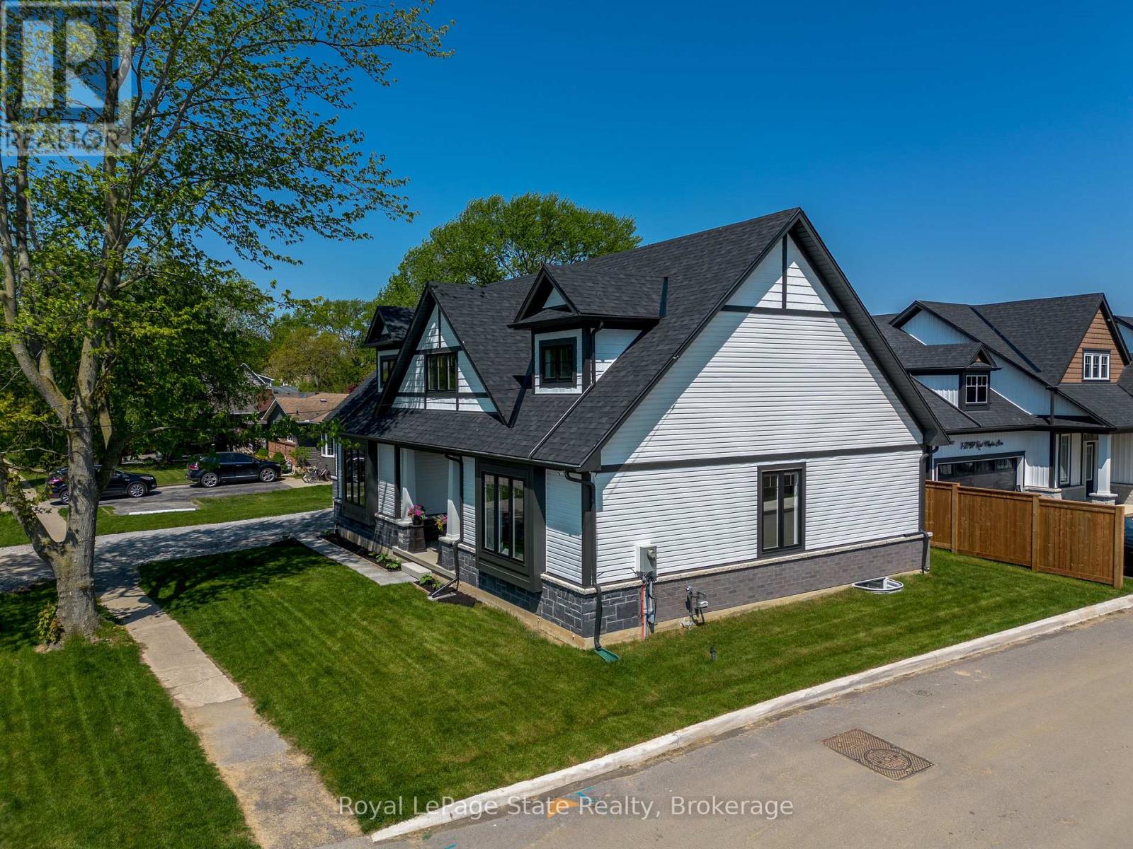 2815 RED MAPLE AVENUE - 43