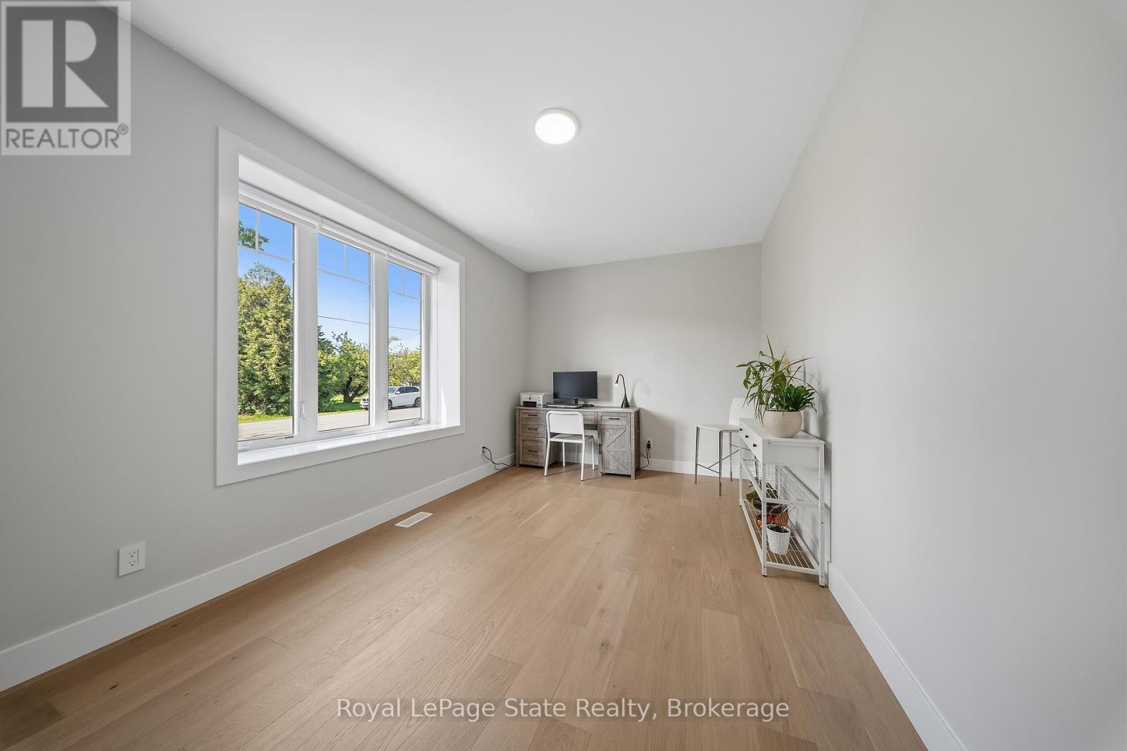 2815 RED MAPLE AVENUE - 21