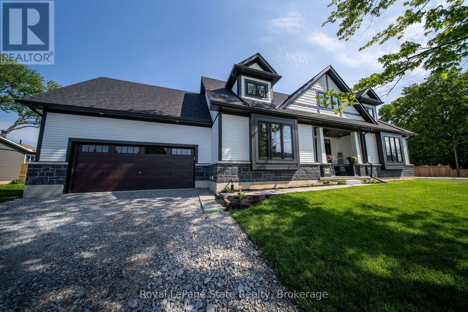 2815 RED MAPLE AVENUE - 38