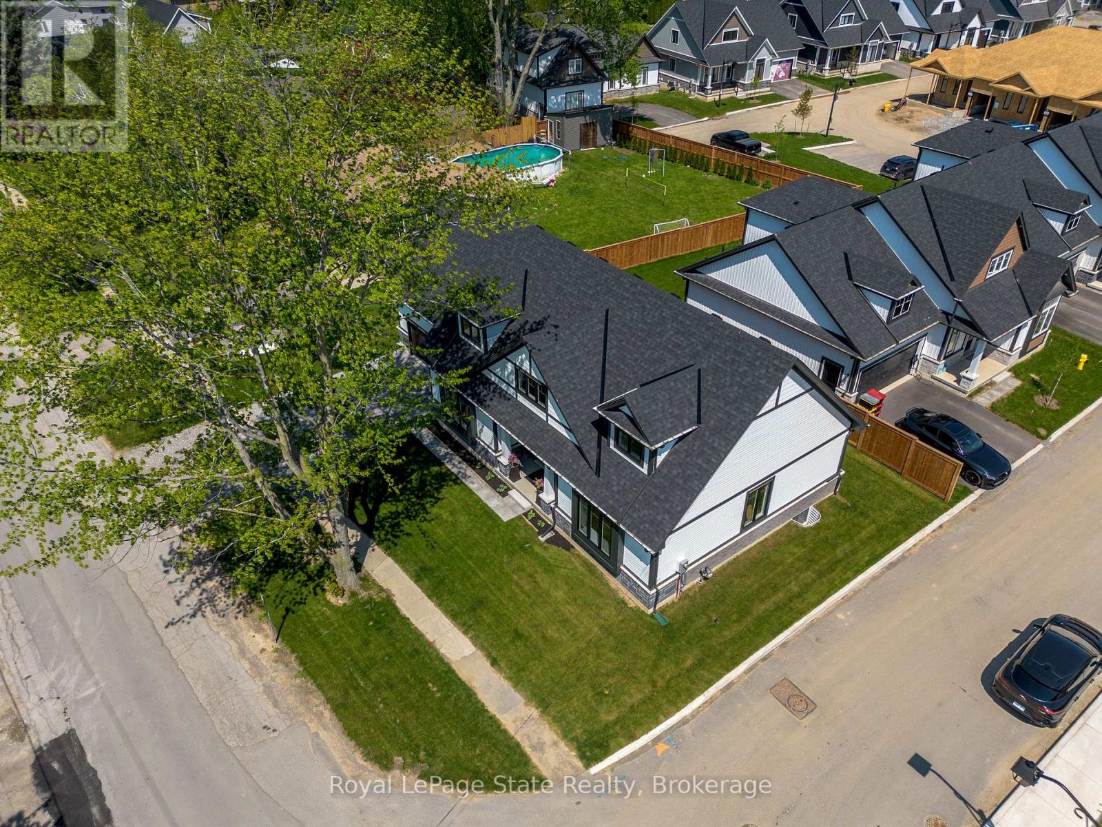 2815 RED MAPLE AVENUE - 45