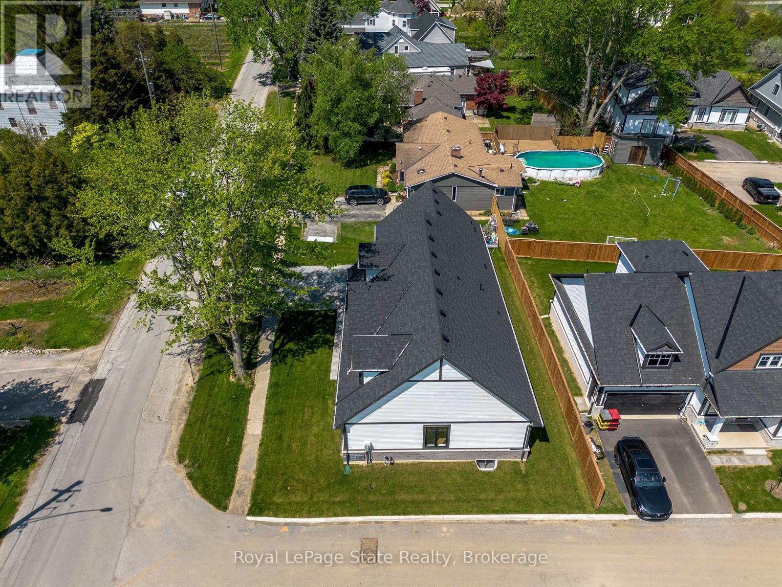 2815 RED MAPLE AVENUE - 46