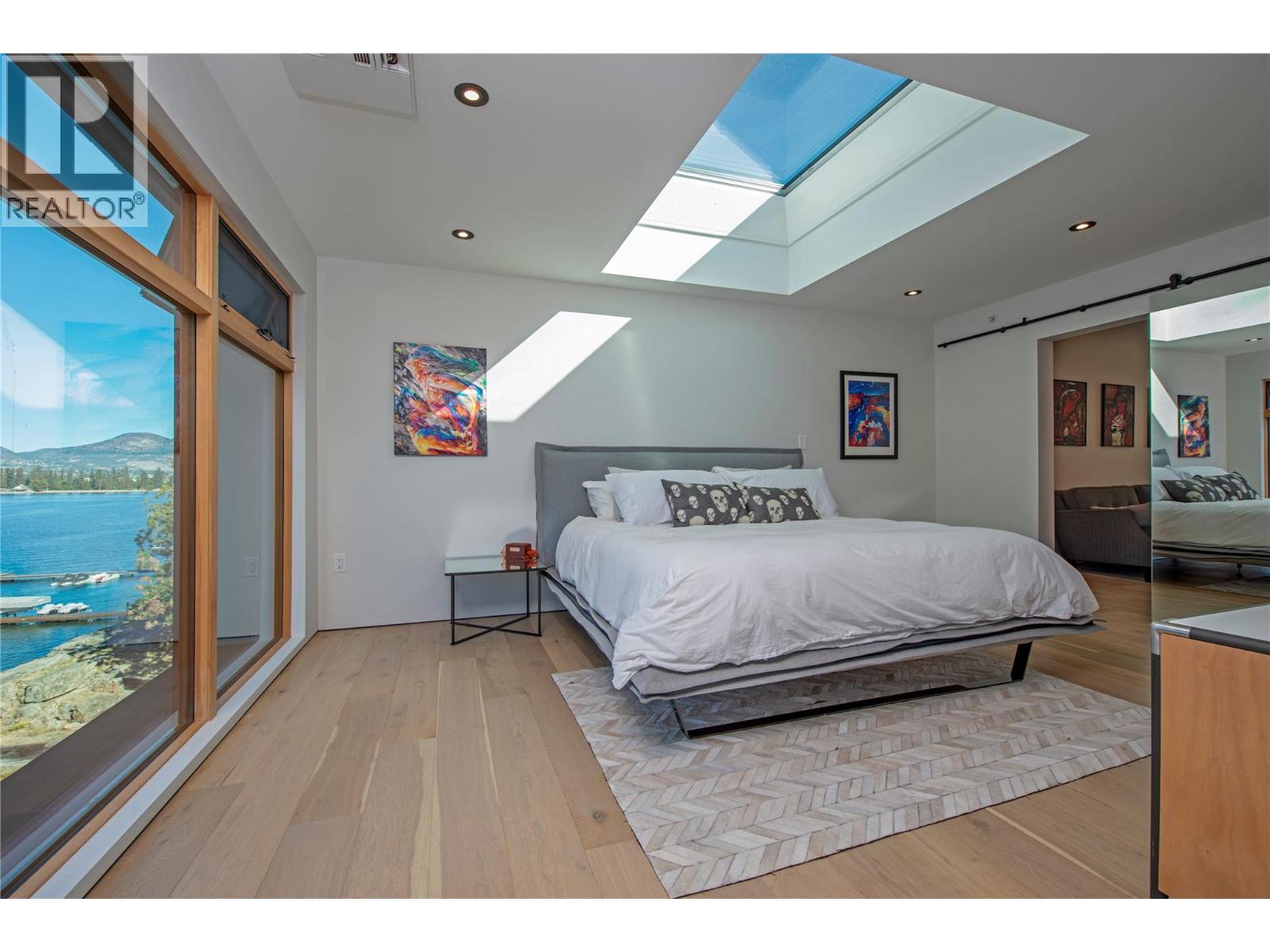 4043 Lakeside Road, Penticton