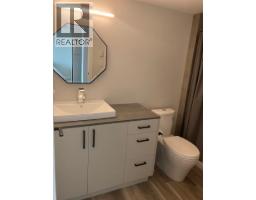 4043 Lakeside Road, Penticton, BC V2A8W3 Photo 49