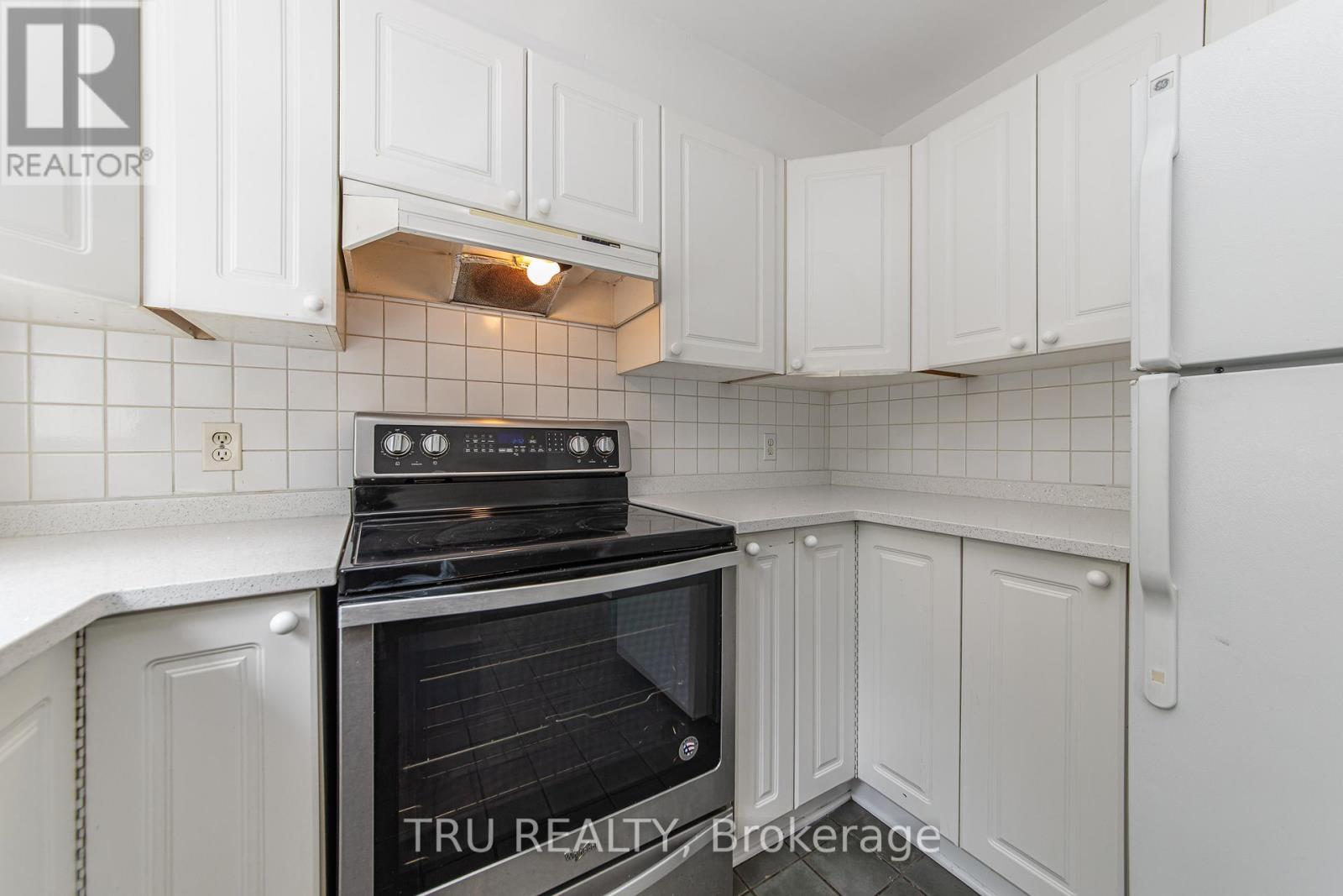3 Bed, 2 Bath House for Sale in Ottawa – 135 MARGRAVE AVENUE, Ottawa – MLS# X13447734 - Image 21