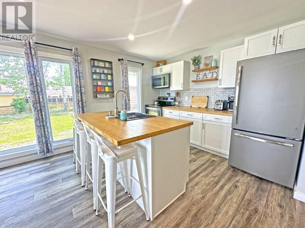 39 HWY 625, Pamela Lake - 11