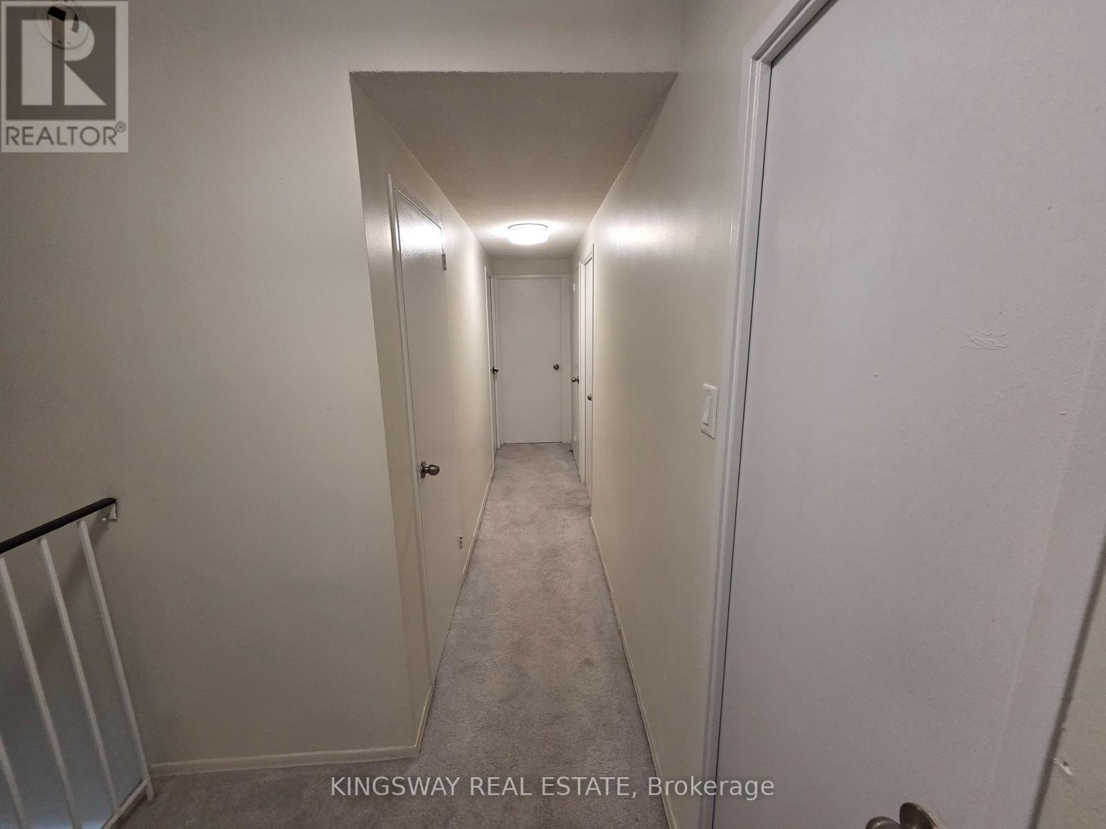 #233 366 THE EAST MALL - 27