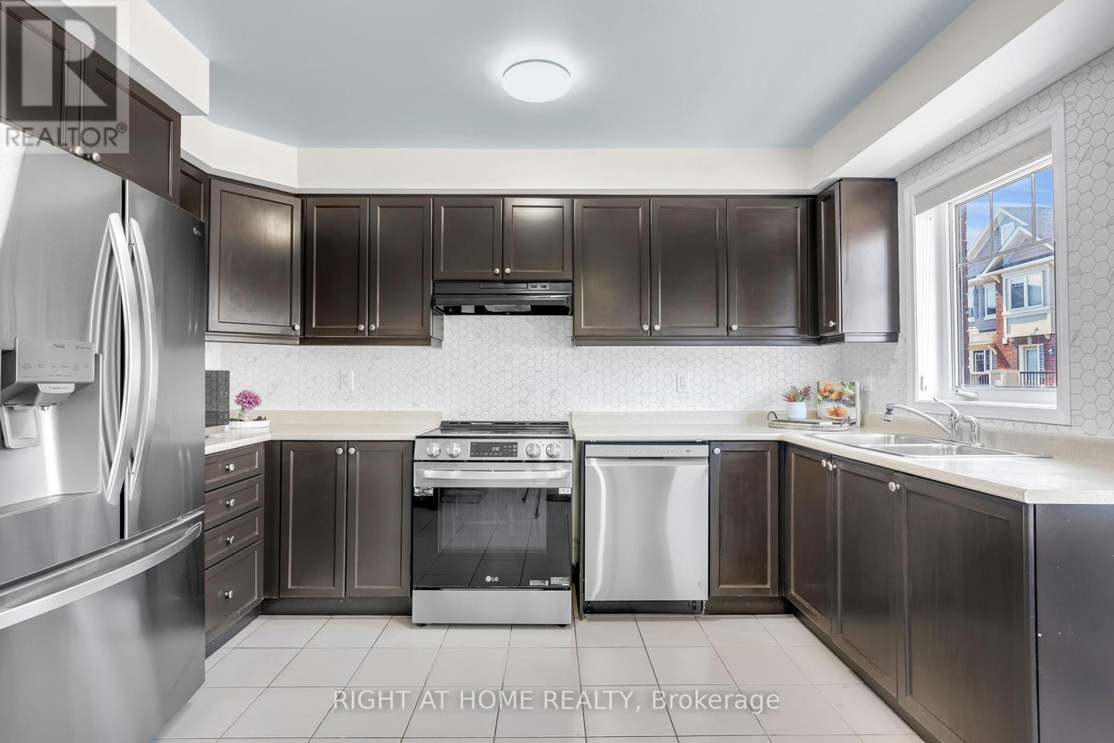 #54 6020 DERRY ROAD - 13