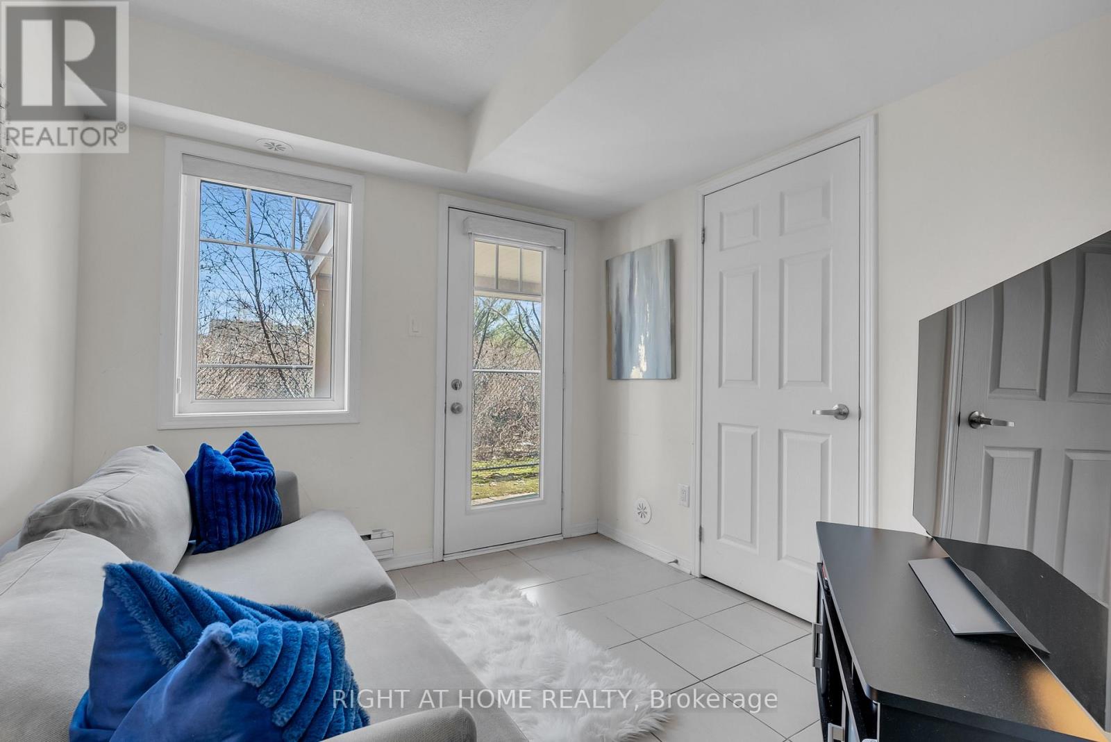 #54 6020 DERRY ROAD - 28