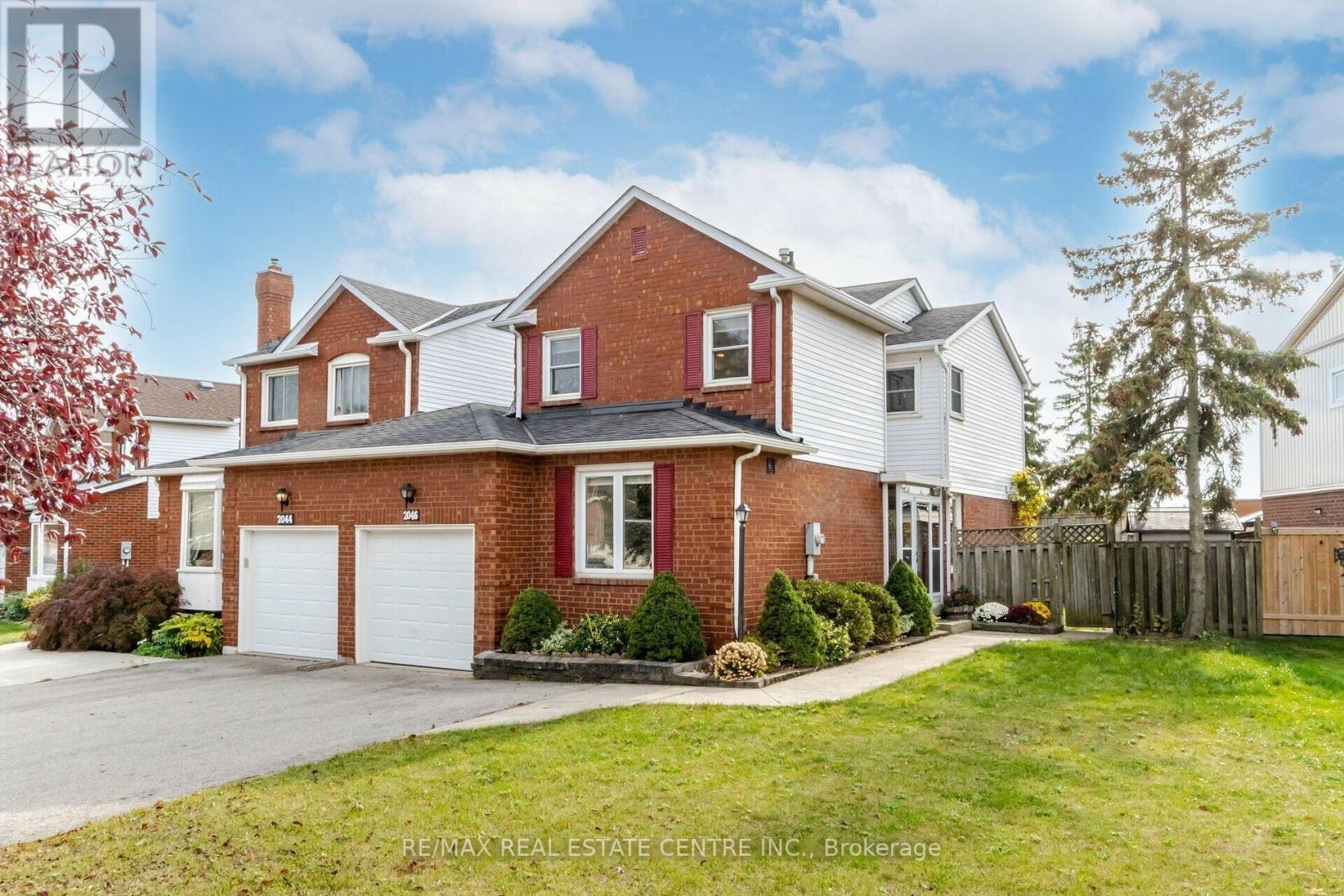 2046 GLENADA CRESCENT - 1