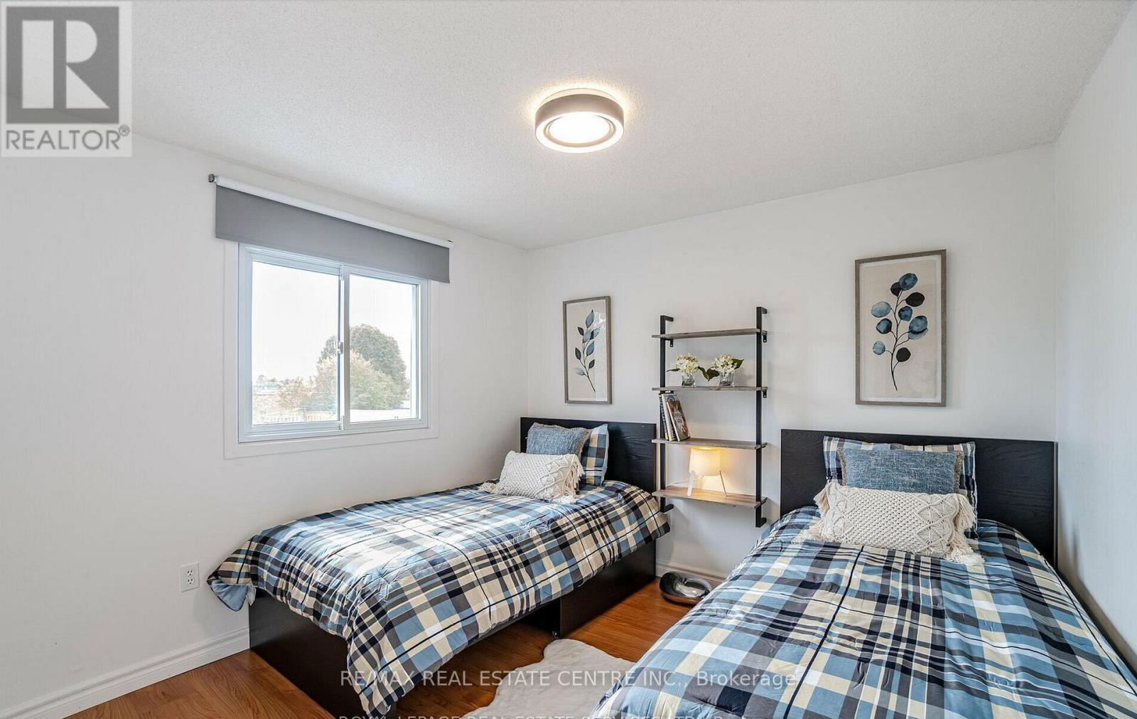 2046 GLENADA CRESCENT - 26