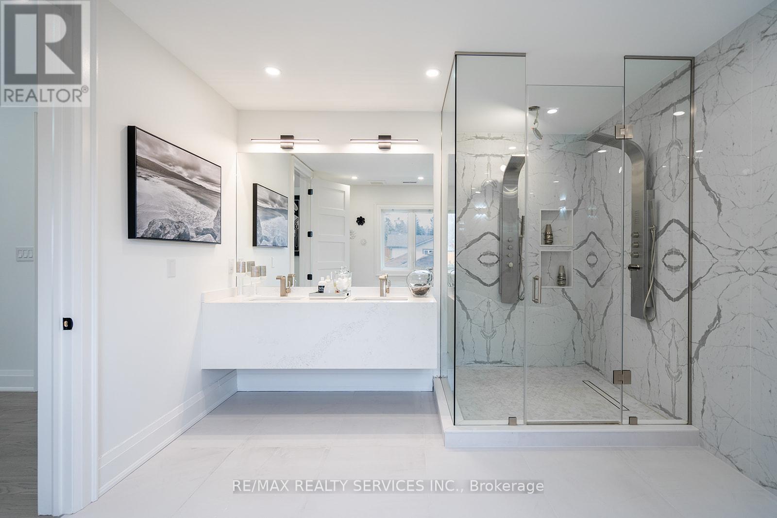3 BONNYVIEW DRIVE - 31