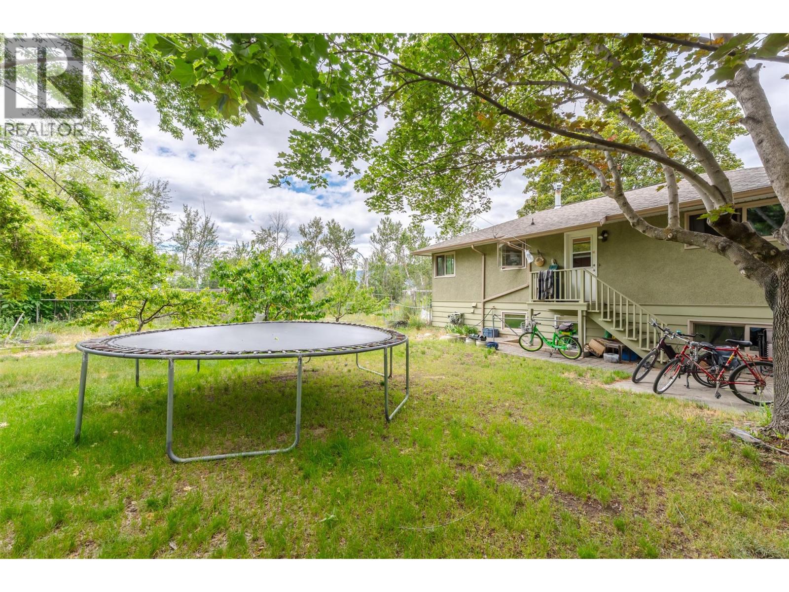 950 Hull Street, Penticton