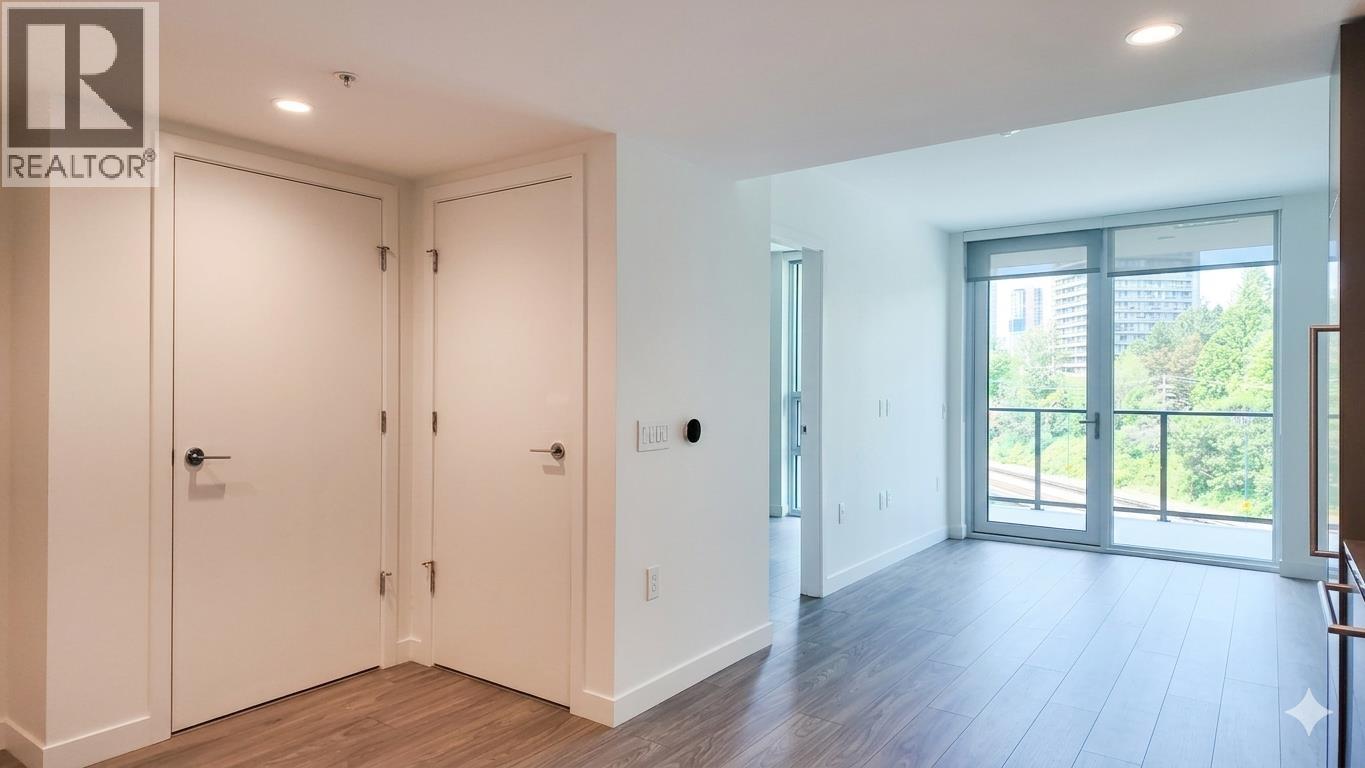 809 2135 SPRINGER AVENUE, Burnaby