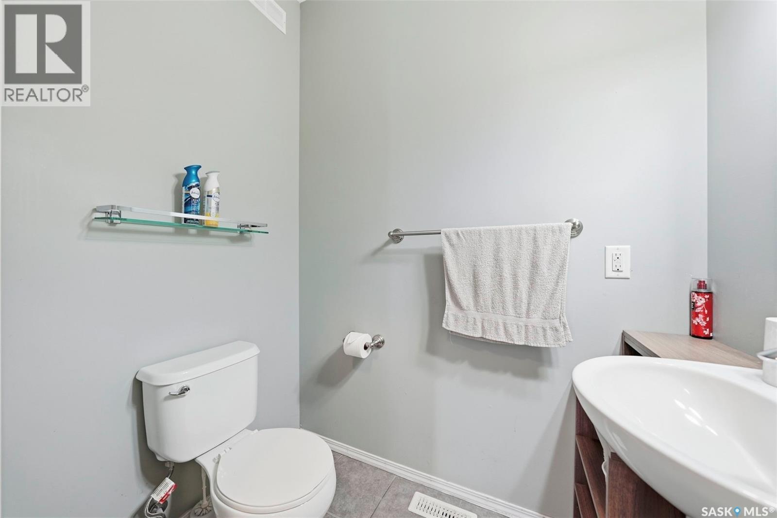519 Rempel MANOR - 17