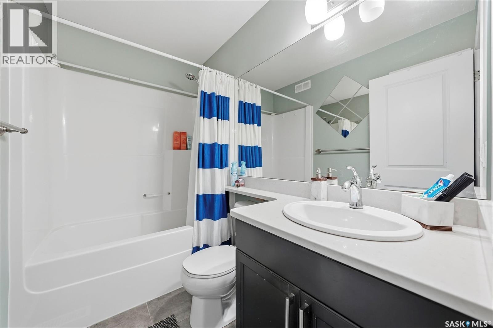 519 Rempel MANOR - 26
