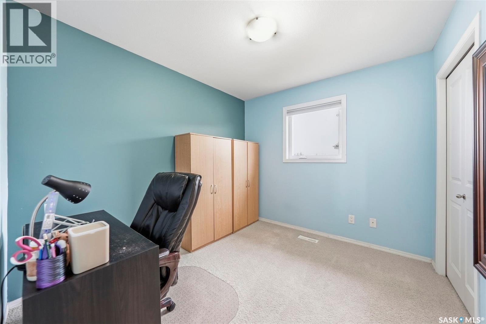 519 Rempel MANOR - 32