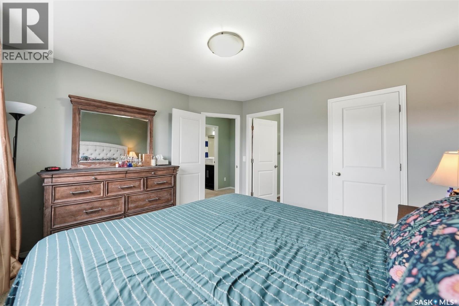 519 Rempel MANOR - 22
