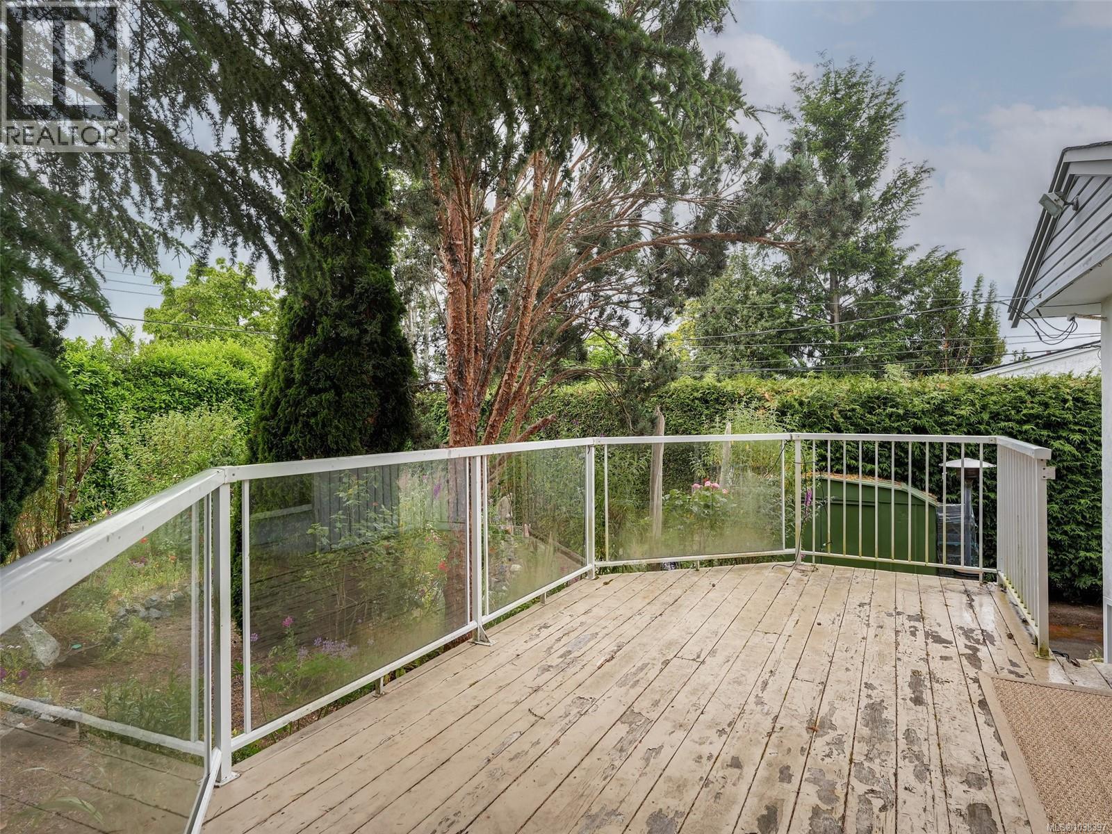  2979 Westdowne Road, Oak Bay