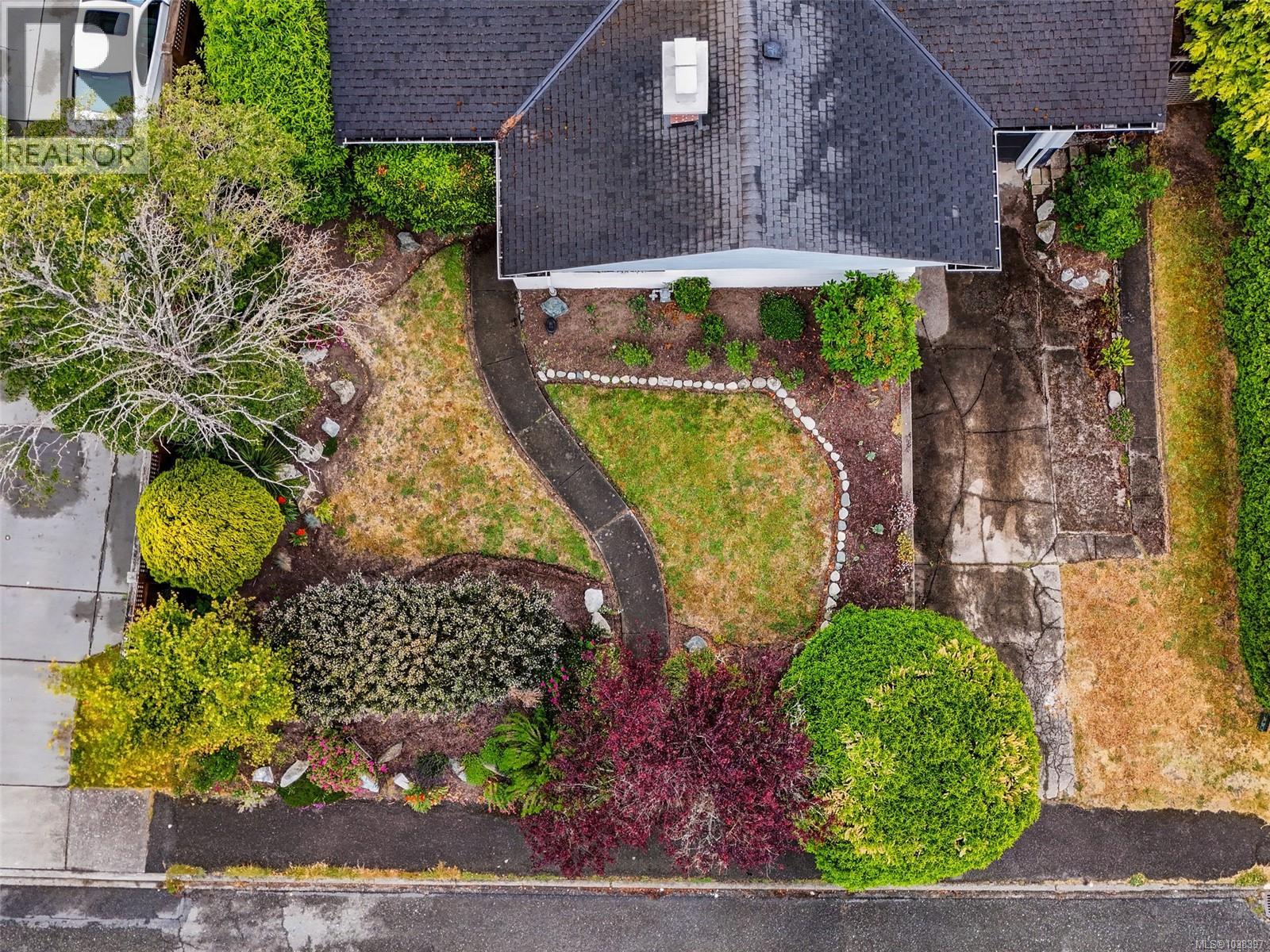  2979 Westdowne Road, Oak Bay