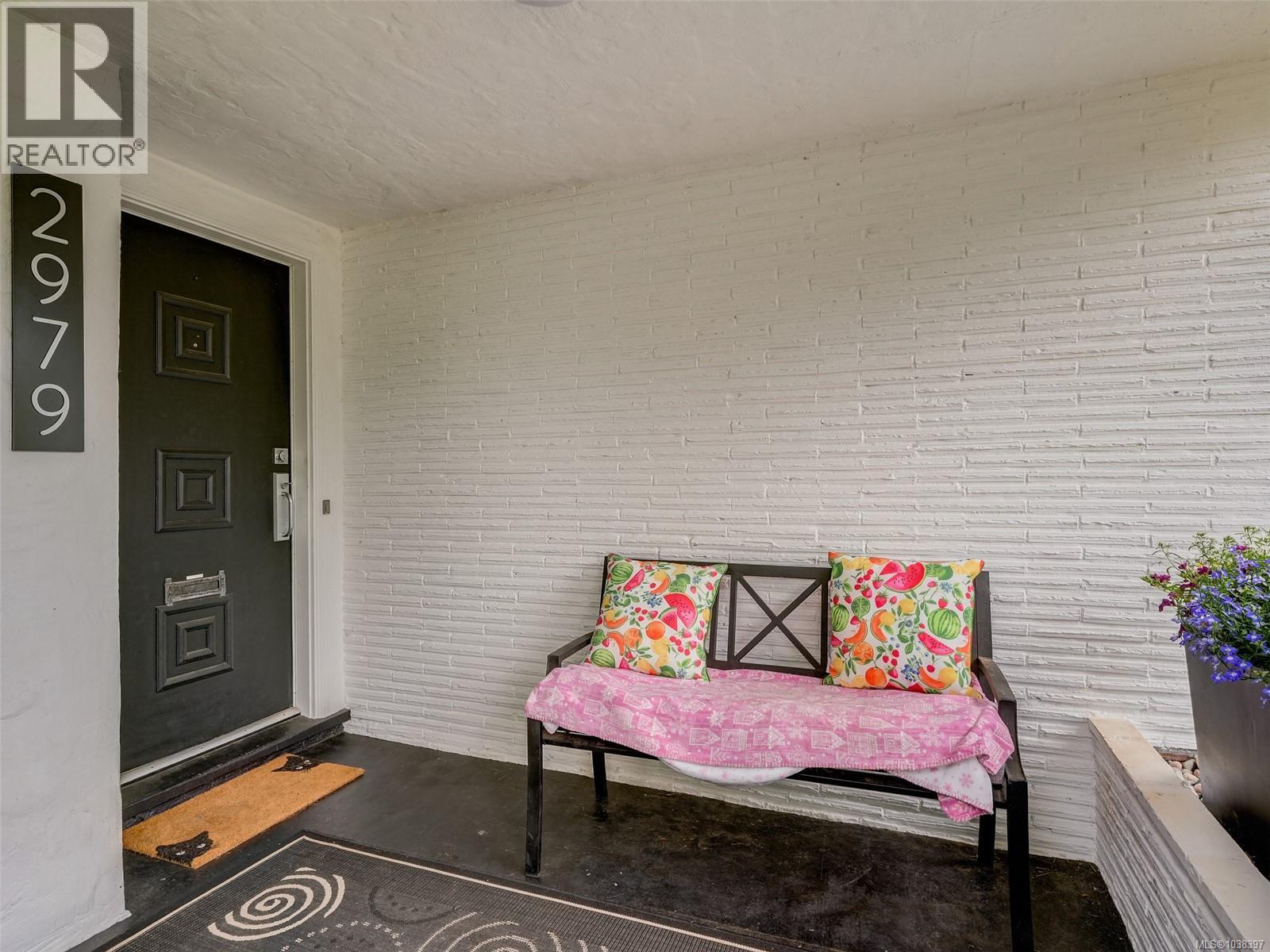  2979 Westdowne Road, Oak Bay
