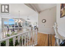 2893 Delahaye Drive, Coquitlam, BC V3B7A4 Photo 7