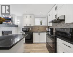 2893 Delahaye Drive, Coquitlam, BC V3B7A4 Photo 31