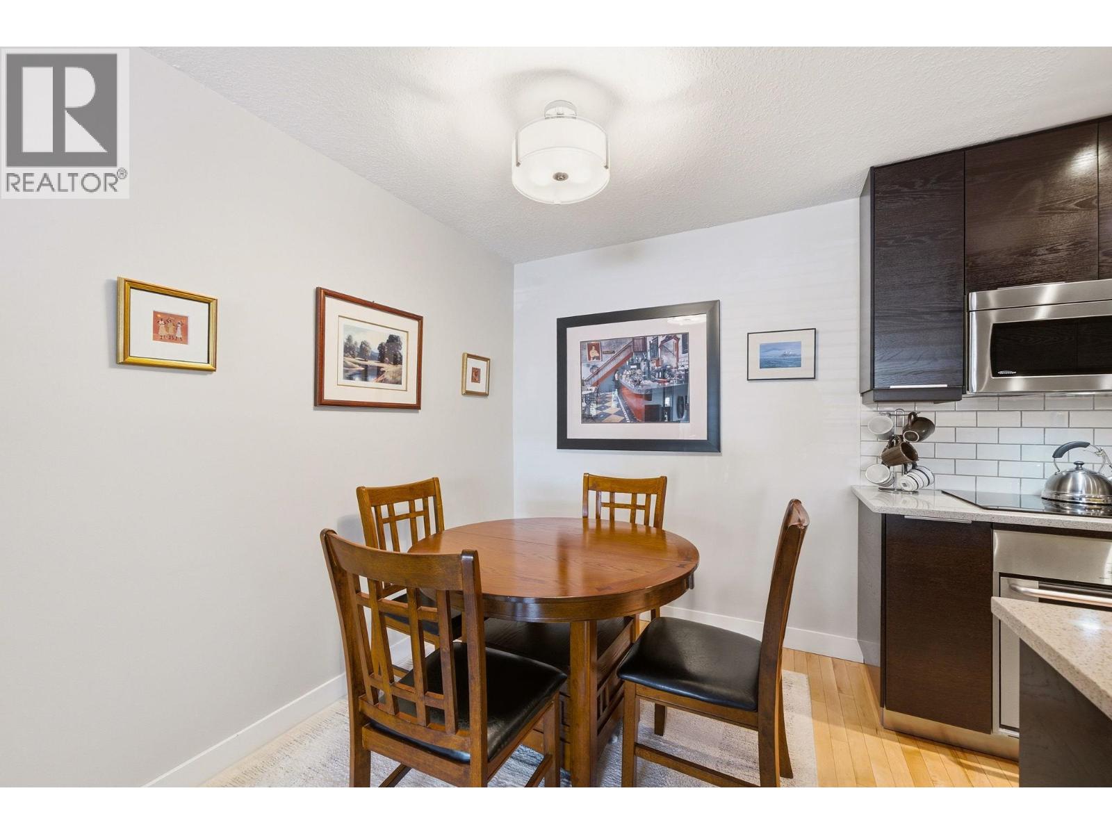 101 123 E 19TH STREET, North Vancouver