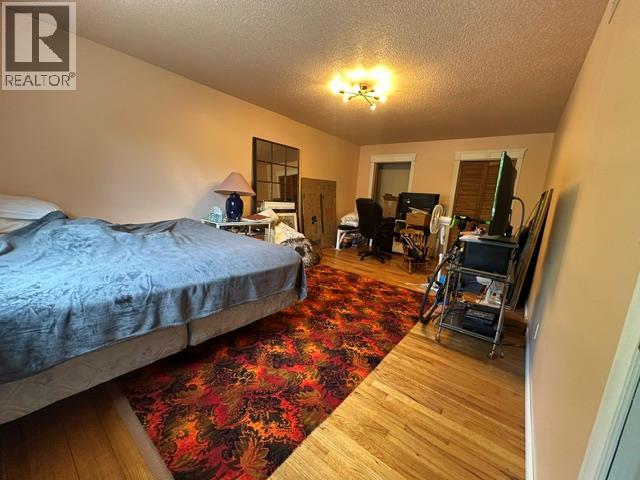 12300 Kalamalka Road - 36