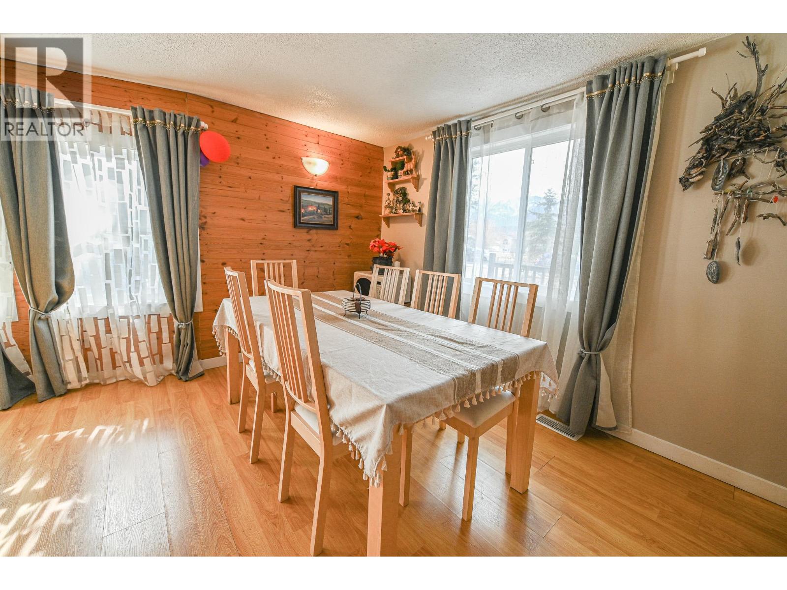 4981 Spruce Avenue - 7
