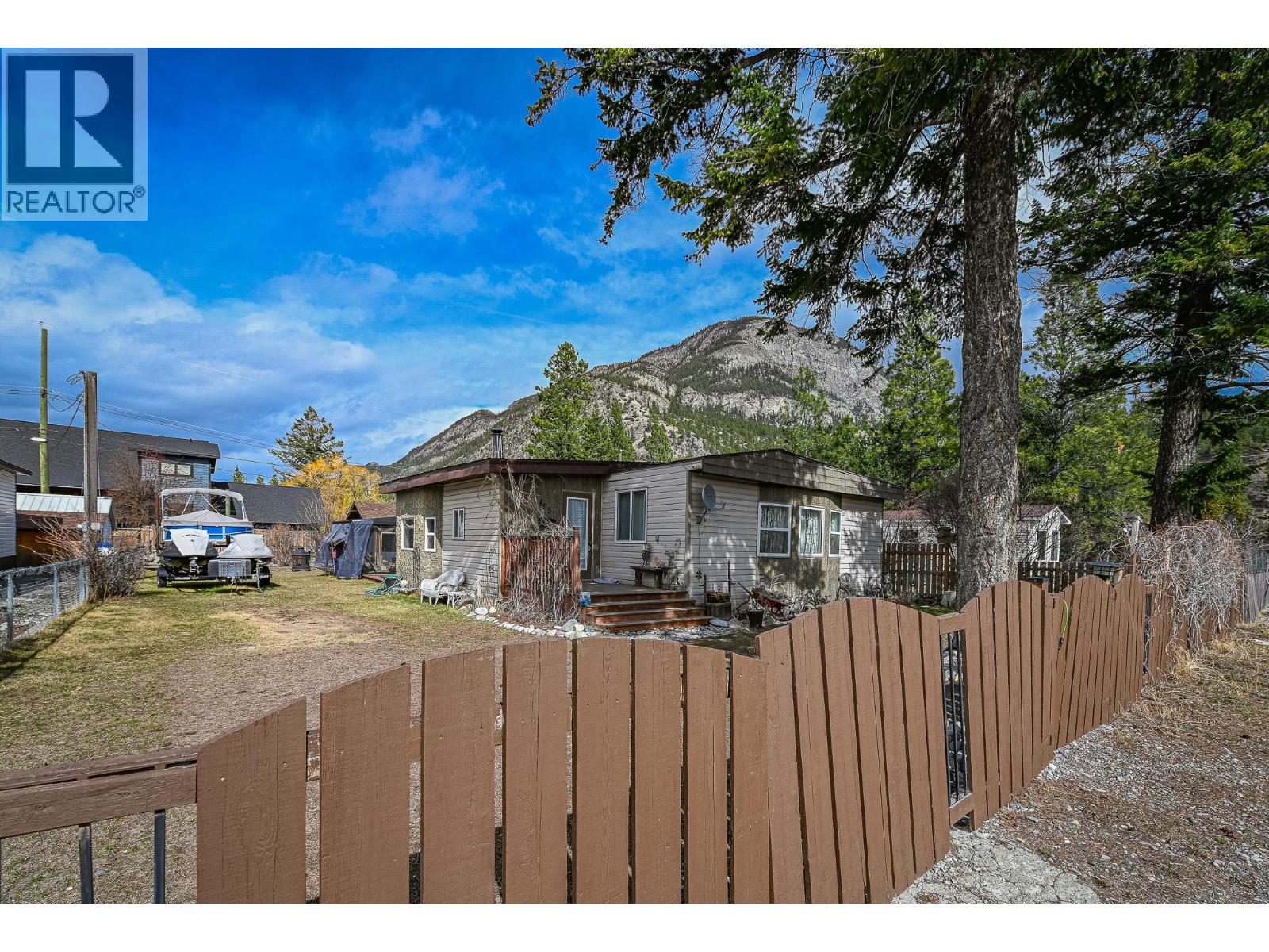 4981 Spruce Avenue - 54